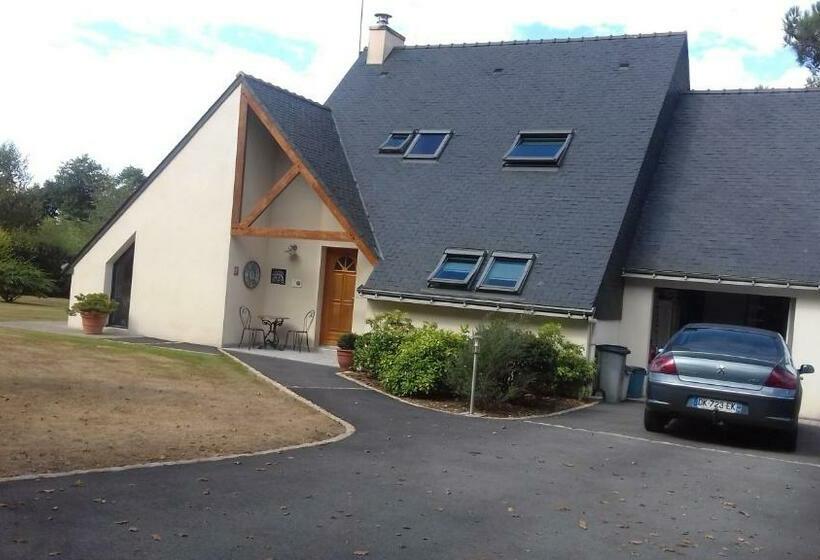 ベッドアンドブレックファースト Chambre Chez L Habitant