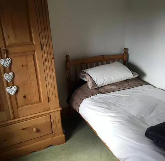 تختخواب و صبحانه Dunedin House Nedderton Village Bedling