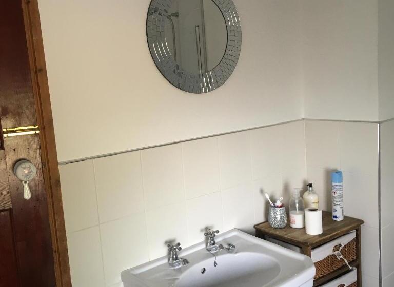 민박 Dunedin House Nedderton Village Bedling