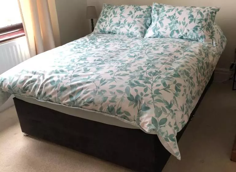 تختخواب و صبحانه Dunedin House Nedderton Village Bedling