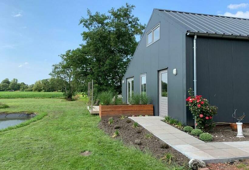 ベッドアンドブレックファースト Mae Usu