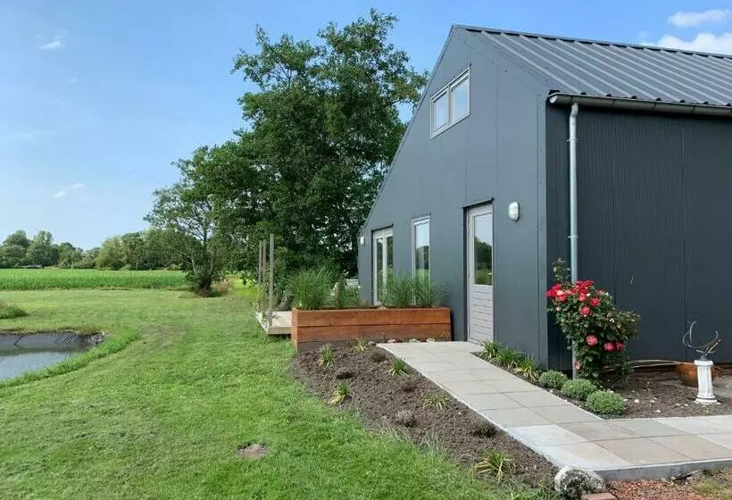 ベッドアンドブレックファースト Mae Usu