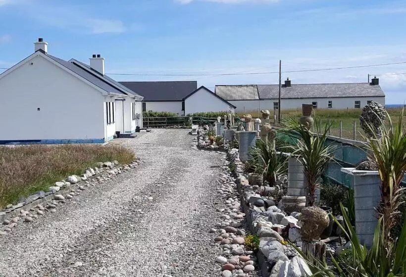 Aamiaismajoitus (B&B) Malin Head Solastobann Arthouse Room 1 En Suite