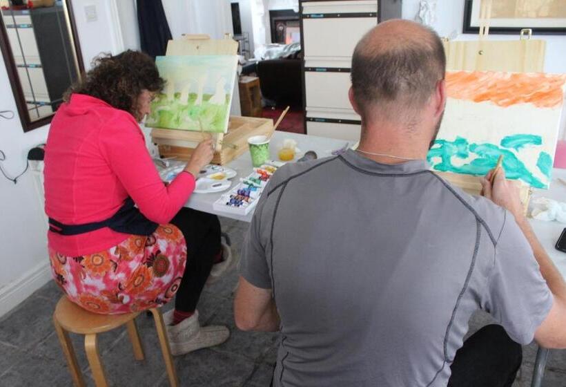 ベッドアンドブレックファースト Malin Head Solastobann Arthouse Room 1 En Suite