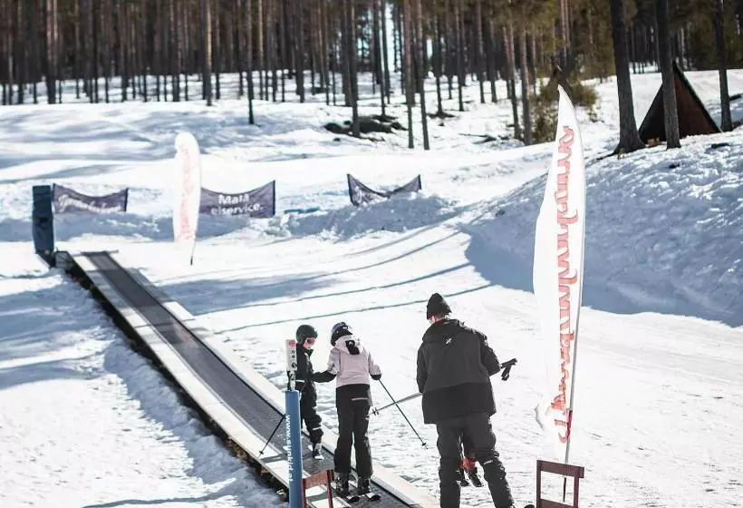 Hotelli L Tjamstan Malå