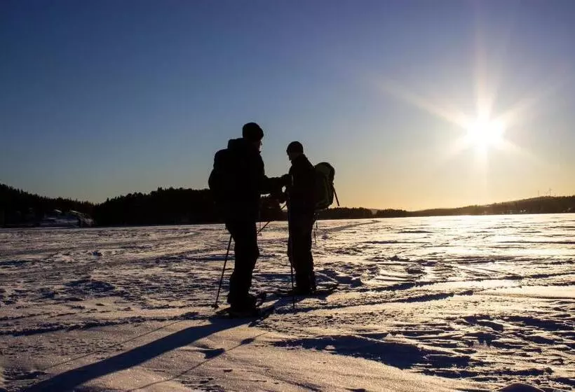 Hotelli L Tjamstan Malå