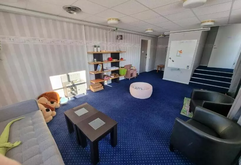 Hotelli L Tjamstan Malå