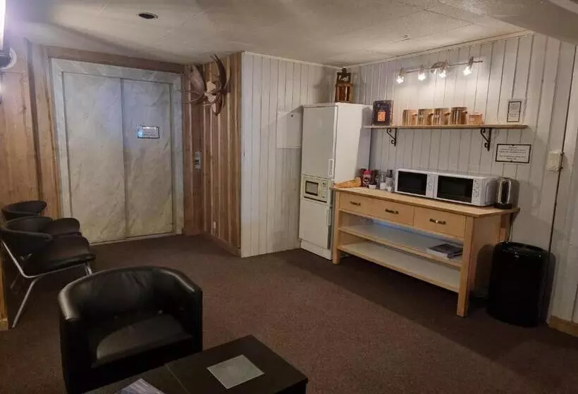 Hotelli L Tjamstan Malå