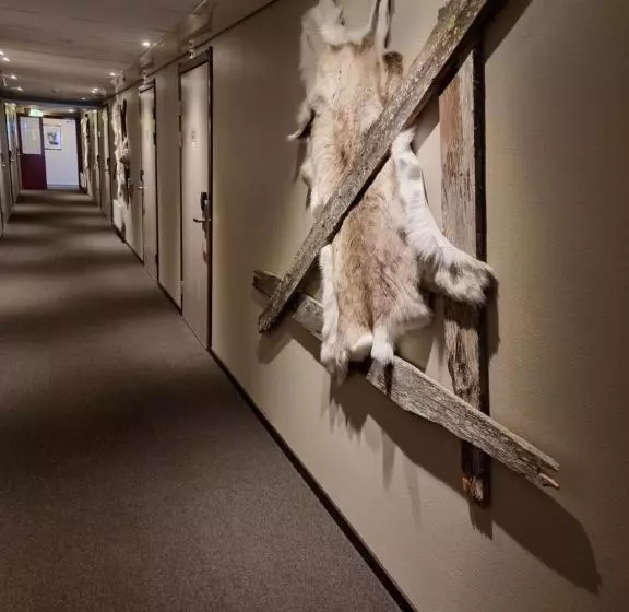 Hotelli L Tjamstan Malå