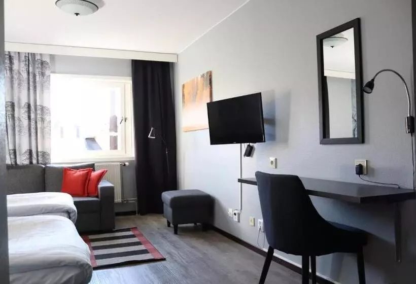 Hotelli L Tjamstan Malå