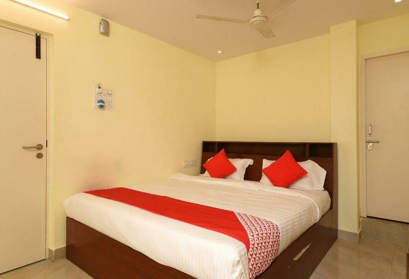 호텔 Oyo 24824 Andhra Pradesh S Association