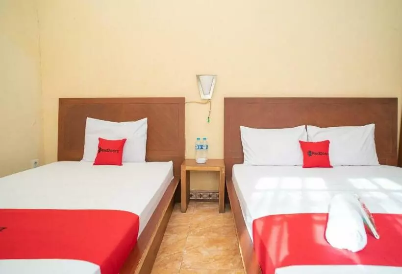 ホテル Reddoorz At Jl Ahmad Yani Asam Asam