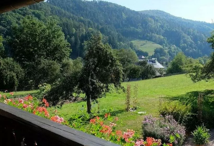 ホテル Zimmerbauernhof