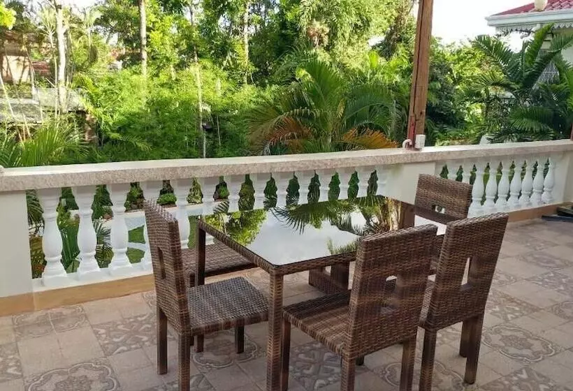 Majatalo Casa Familya