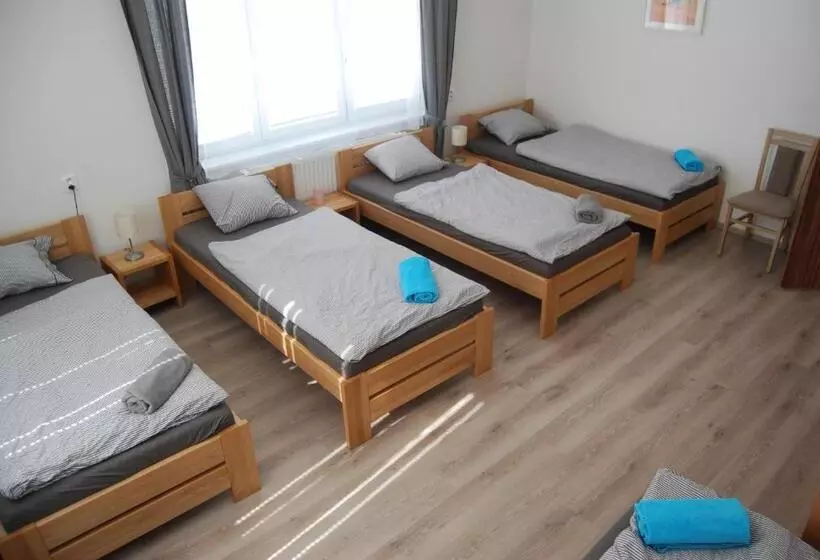 ペンション Penzion Na Rozcestí