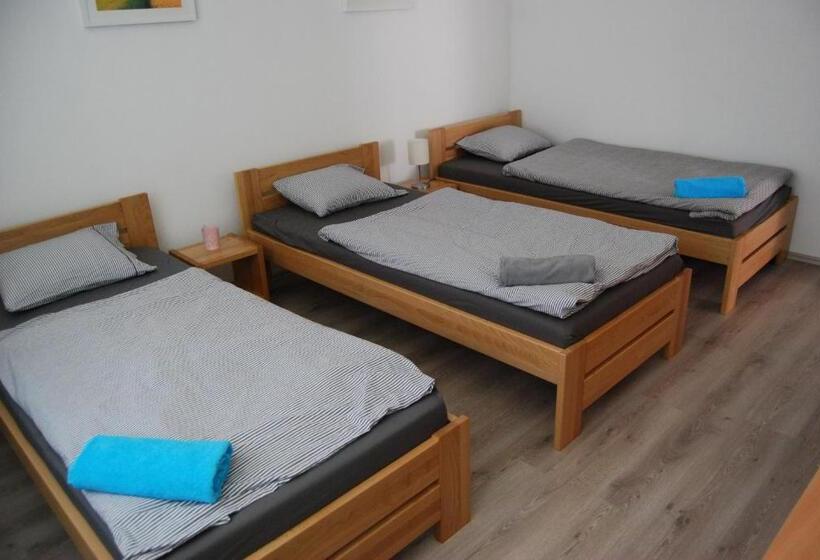 펜션 Penzion Na Rozcestí