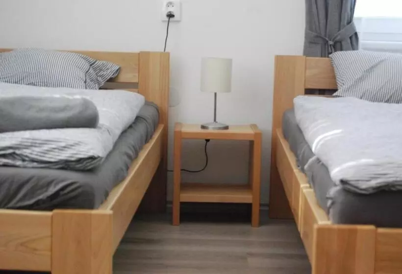 ペンション Penzion Na Rozcestí