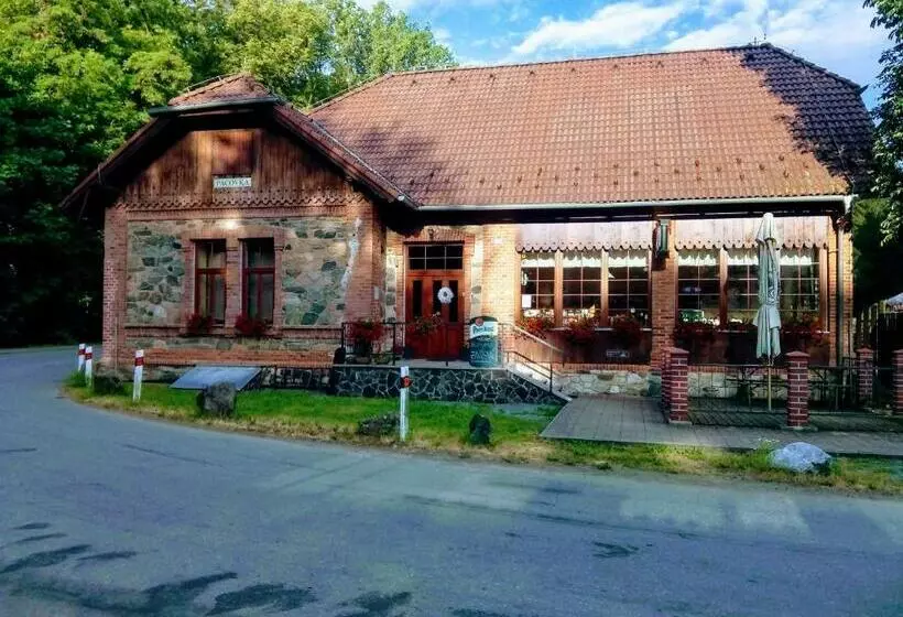 Majatalo Penzion Pacovka
