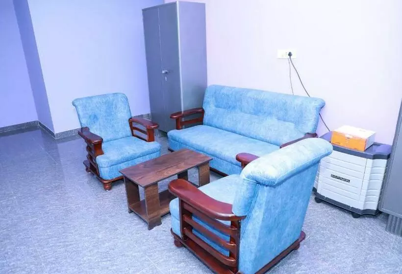 Majatalo Private Room Non Ac At Varun Vihar Near Horsley Hills