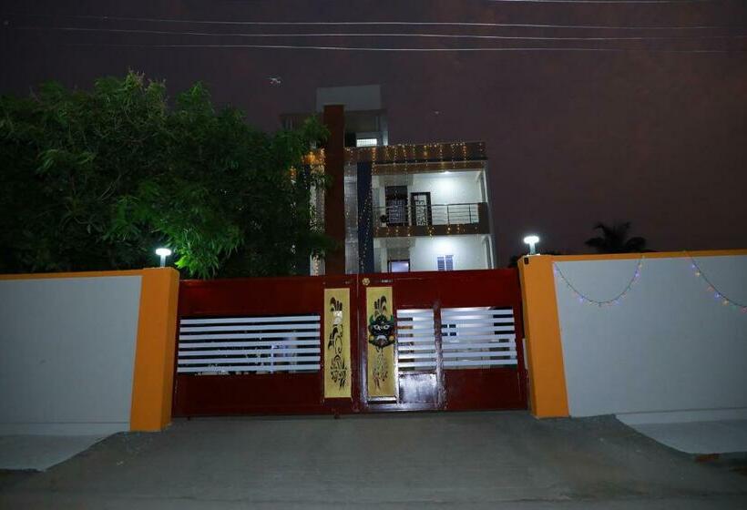 פנסיון Private Room Non Ac At Varun Vihar Near Horsley Hills