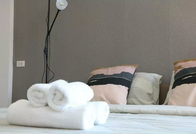 Prinya House ปริญญา เฮ้าส์