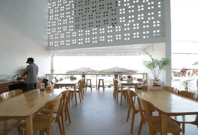 Tawaen Beach Resort