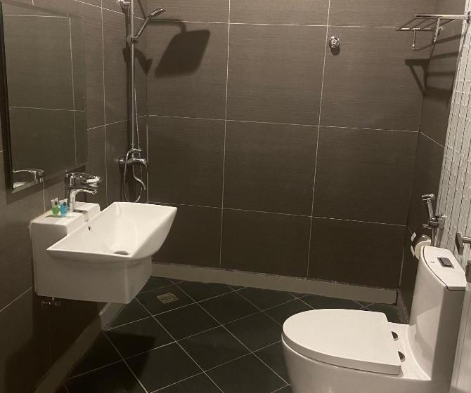 الليلك سويتس