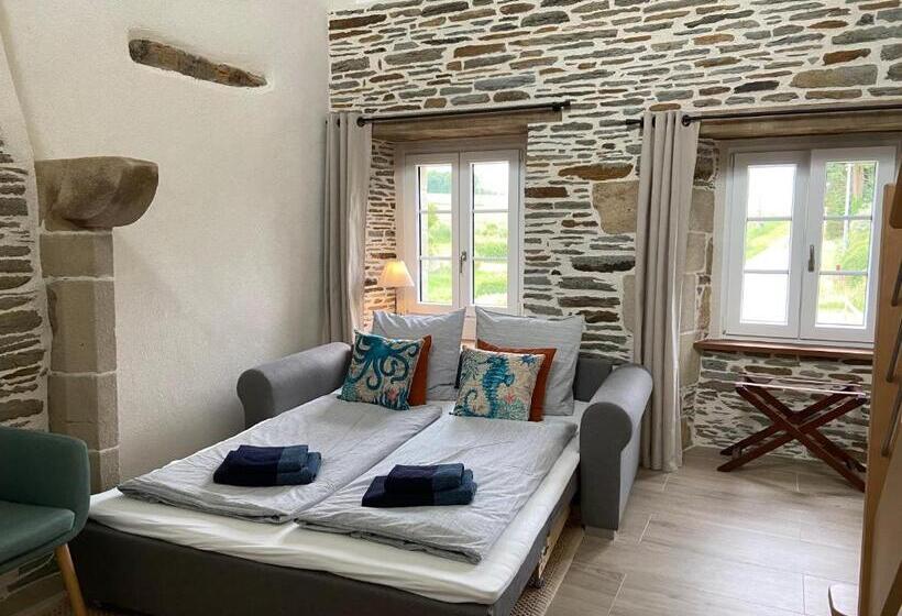 צימר Domaine De Kerdavid Chambres D Hôtes à Remungol