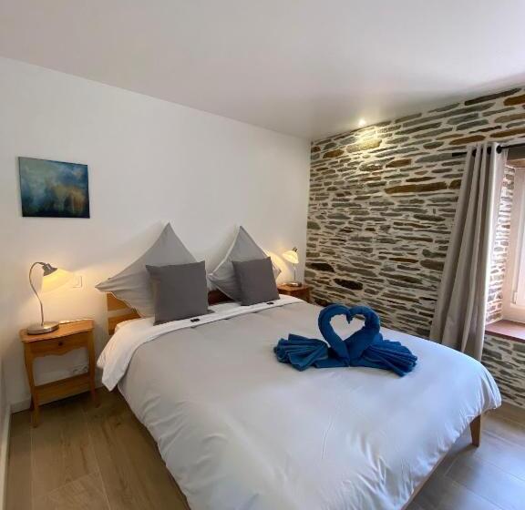 צימר Domaine De Kerdavid Chambres D Hôtes à Remungol