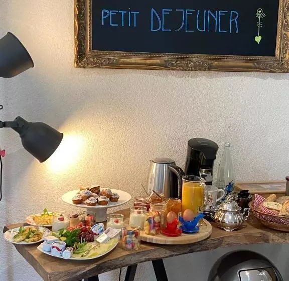 Aamiaismajoitus (B&B) Domaine De Kerdavid   Chambres D Hôtes à Remungol