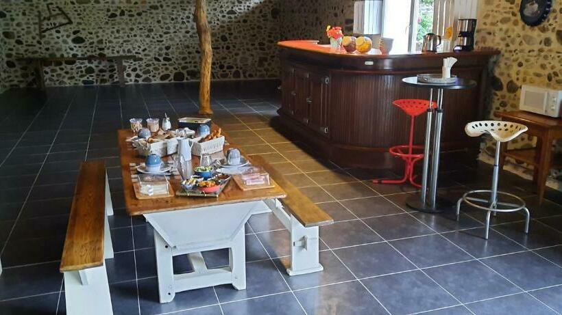 Bed and Breakfast La Ferme Aux Fleurs