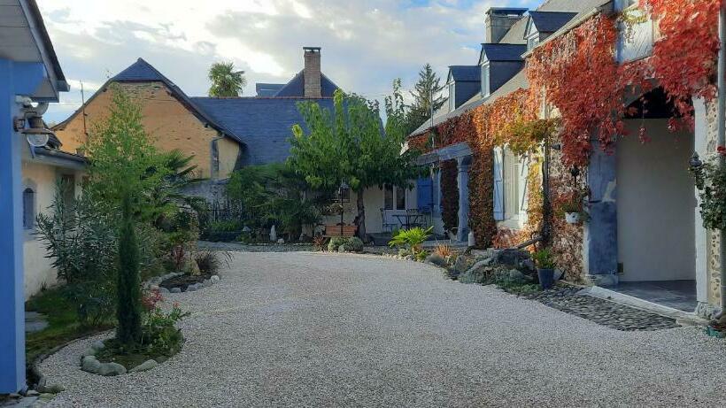 Bed and Breakfast La Ferme Aux Fleurs