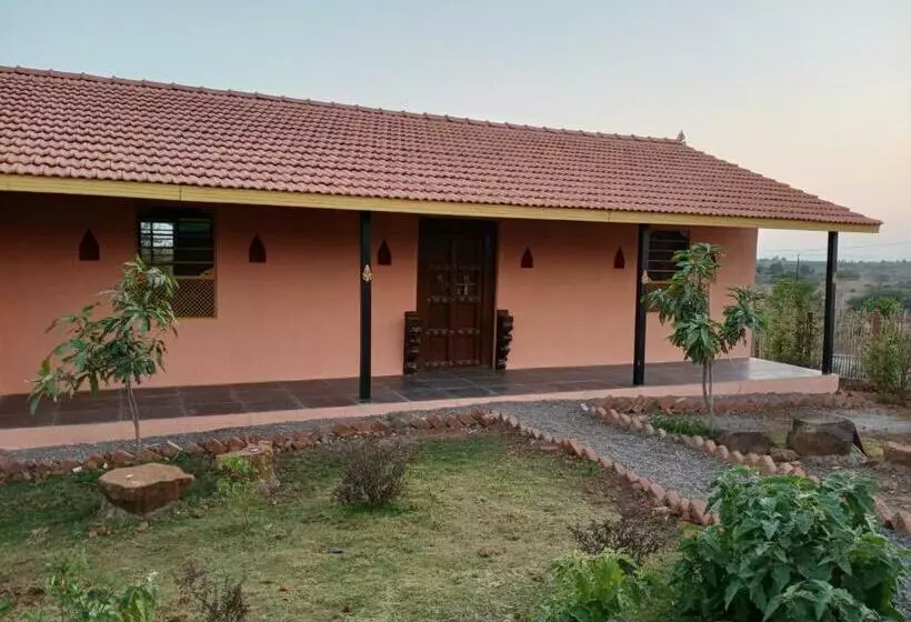 Aamiaismajoitus (B&B) Mohole Wada, Ramshej Fort, Nashik