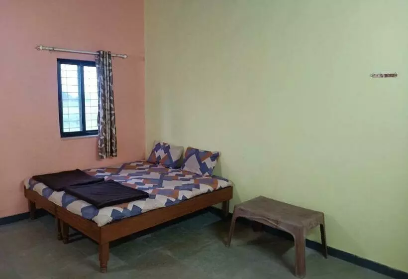 Aamiaismajoitus (B&B) Mohole Wada, Ramshej Fort, Nashik