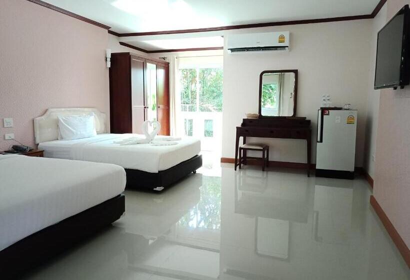 酒店 โรงแรมชดาวิวกาฬสินธุ์