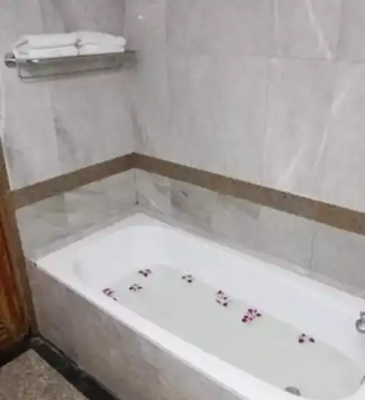 Hotelli 13 Coins Bang Yai