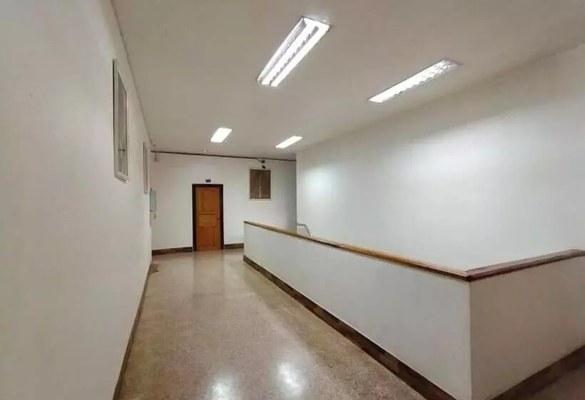 Hotelli Hom Pho Guesthouse