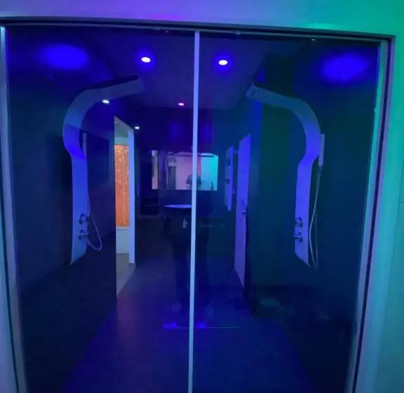 ホテル Luana Spa