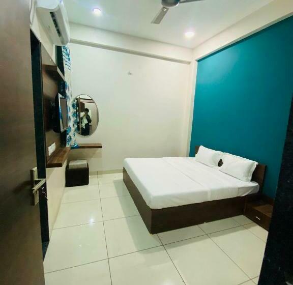 Hotel Oyo 90816 Area 42