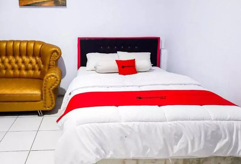 Hotelli Reddoorz @ Lolak Bolaang Mongondow