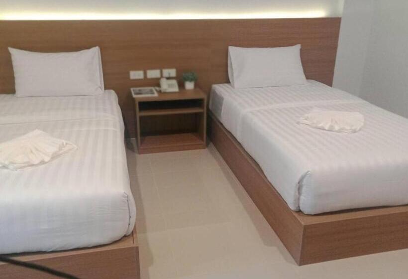 בית מלון כפרי River Kwae Silvergold Kan