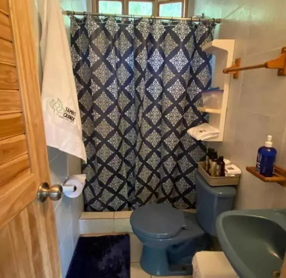 ホテル Tambo Quinde