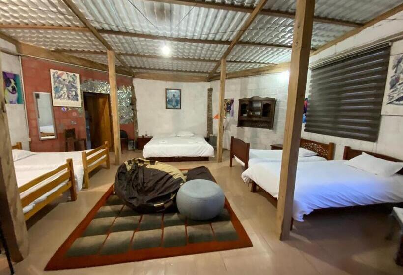 فندق Tambo Quinde