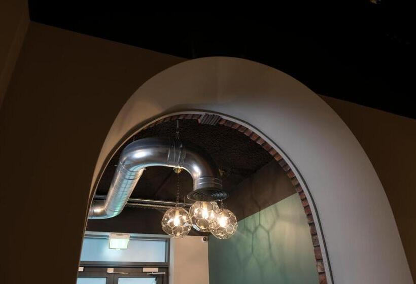 فندق The Heyford