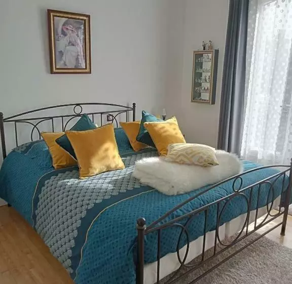 Majatalo Chambre Privative Avec Salle D Eau