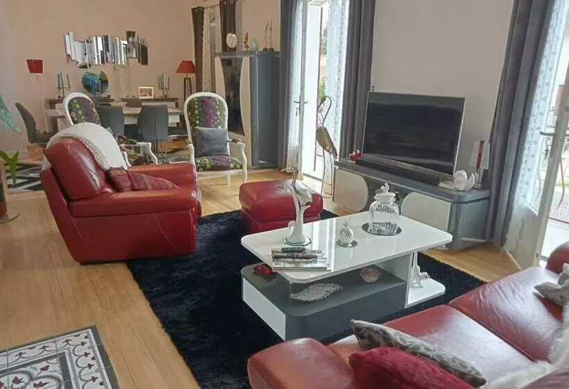 Majatalo Chambre Privative Avec Salle D Eau