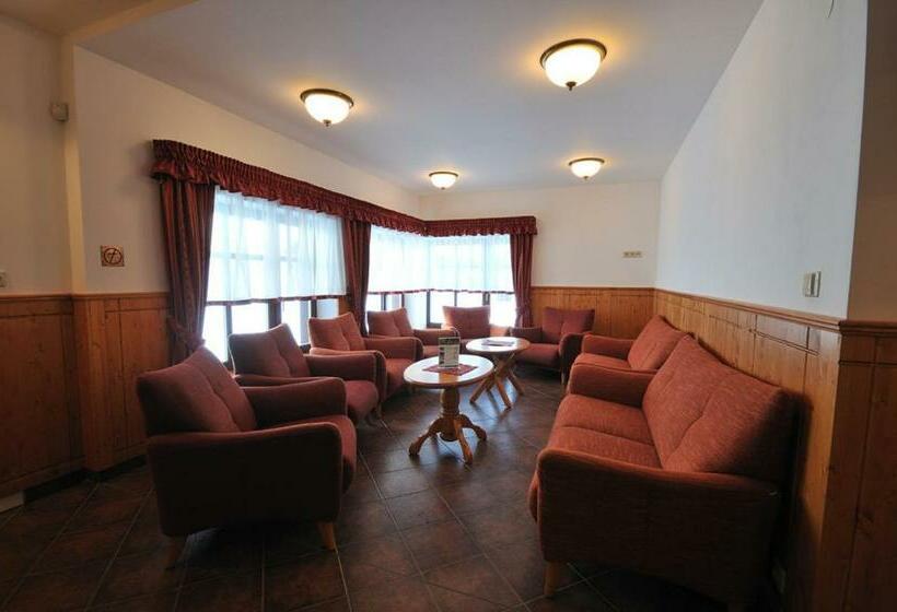 ペンション Doubické Chalupy