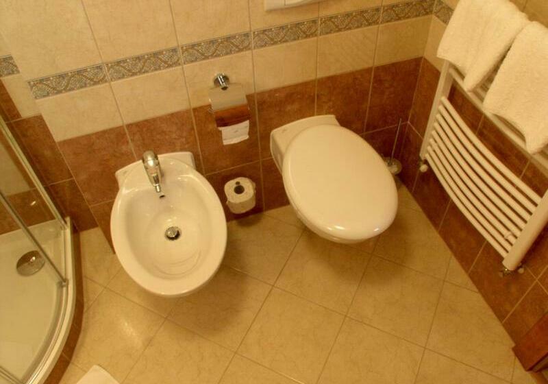 ペンション Doubické Chalupy