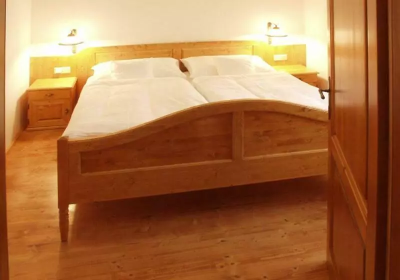 ペンション Doubické Chalupy