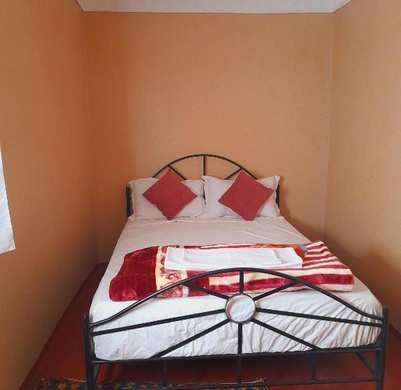 膳宿费 Gite D étape Nomade